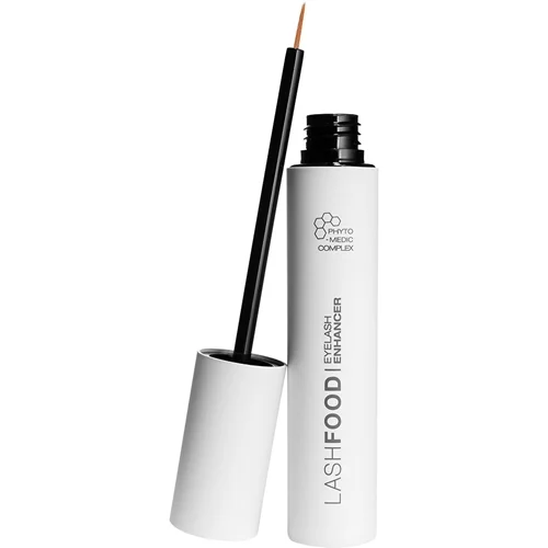 Lashfood Phyto-Medic Eyelash Enhancer er en naturlig formel som er utviklet for å fremme sunnere og lengre øyevipper. Den inneholder en unik blanding av naturlige ingredienser som bidrar til å styrke og beskytte vippene, samtidig som den gir dem næring og fuktighet. Dette produktet er spesielt utviklet for å være skånsomt mot øynene, og kan brukes av personer med sensitiv hud. Med regelmessig bruk vil du oppleve synlig lengre, fyldigere og sunnere vipper.